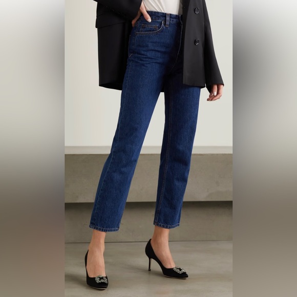 Manolo Blahnik Hangisi Crystal Buckle Pump - Picture 8 of 8